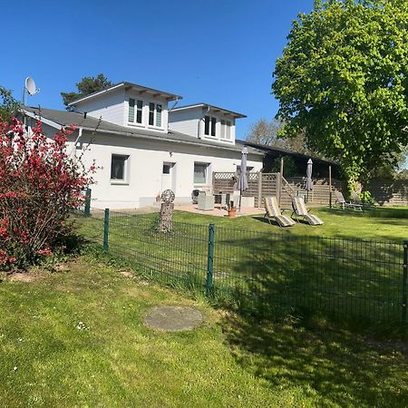 gr. Ferienhaus  Damekow Exterior foto